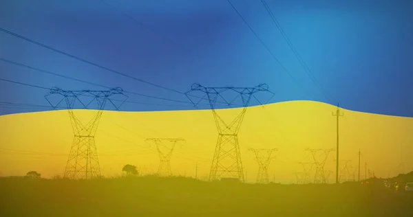 Image Flag Ukraine Field Electricity Poles Ukraine Crisis Economic Energetic — Fotografia de Stock