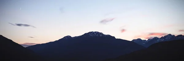 Por Sol Sobre Montanhas — Fotografia de Stock