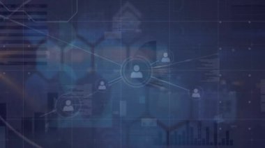 Simgeler üzerinde veri işleme animasyonu. Küresel iş ve dijital arayüz kavramı dijital olarak oluşturulmuş video.