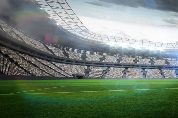 Большой Футбольный Стадион Огнями — стоковое фото