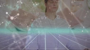 Kafkasyalı kadın doktor üzerinden bağlantı ağının animasyonu. Küresel spor ve dijital arayüz kavramı dijital olarak oluşturulmuş video.