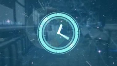Boş ofis üzerinden hareket eden saat ve veri işleme ağı animasyonu. Küresel teknoloji, bilgisayar ve dijital arayüz kavramı dijital olarak oluşturulmuş video.
