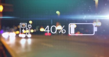 Arabalarla cadde üzerinde araba arayüzü animasyonu. Küresel teknoloji, bilgisayar ve dijital arayüz kavramı dijital olarak oluşturulmuş video.