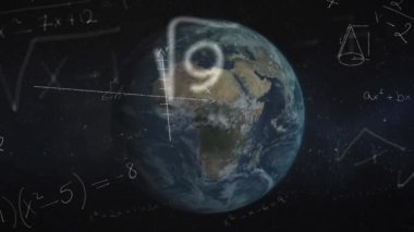 Matematiksel denklemler üzerinde dünyanın animasyonu. Küresel iş ve dijital arayüz kavramı dijital olarak oluşturulmuş video.