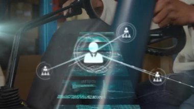 Ofisteki iş adamları üzerinden bağlantı ağının animasyonu. Küresel ağ bağlantıları ve dijital arayüz konsepti dijital olarak oluşturulmuş video.