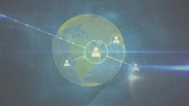 Profil simgelerinin ve ışık yollarının mavi arka planda bir dünya üzerinde animasyonu. Küresel ağ ve iş teknolojisi kavramı