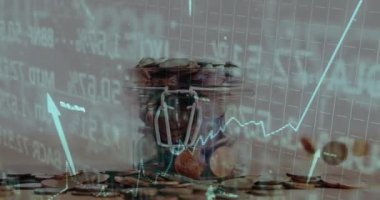 Bozuk para kavanozunda veri işleme animasyonu. Küresel iş, finans ve dijital arayüz kavramı dijital olarak oluşturulmuş video.