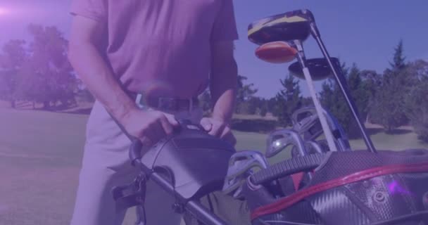 Animation Light Trails Senior Caucasian Man Playing Golf Golf Course — Stock Video