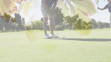 Kafkas erkek golfçülerin golf sahasında ağaçların canlandırılması. global sporlar, golf ve sağlıklı yaşam tarzı konsepti dijital olarak oluşturulmuş video.