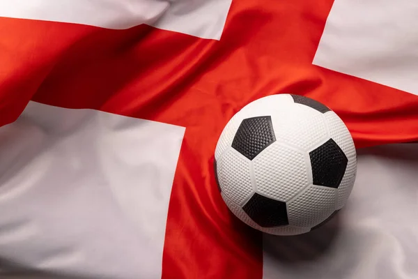 Samenstelling Van Voetbal Boven Nationale Vlag Van Engeland Sport Beweging — Stockfoto