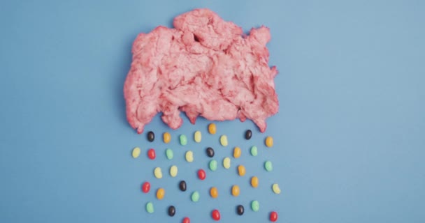 Wideo Chmur Pianek Soczewicą Deszcz Niebieskiej Powierzchni Jedzenie Mączka Słodycze — Wideo stockowe