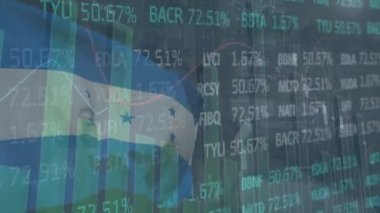 Kara fon üzerinde Honduras bayrağı üzerinde borsa ve veri işleme animasyonları. Küresel iş, finans ve dijital arayüz kavramı dijital olarak oluşturulmuş video.