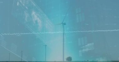 Mavi gökyüzüne karşı dönen yel değirmenlerinin üzerindeki veri işleme arayüzünün animasyonu. Yenilenebilir enerji ve iş teknolojisi kavramı