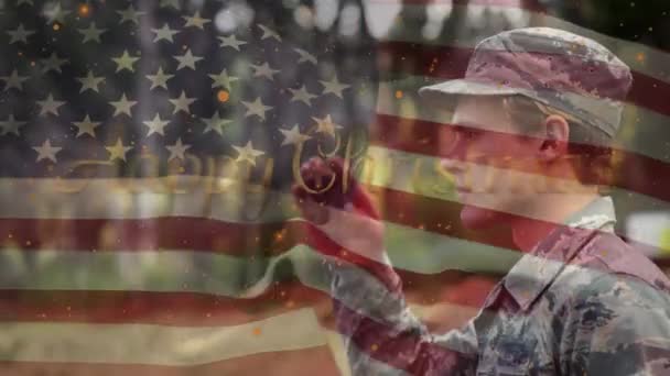 Animacja Szczęśliwego Tekstu Bożego Narodzenia Białego Żołnierza Nad Flagą Usa — Wideo stockowe
