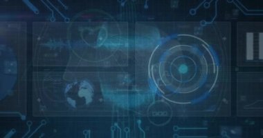 Mikro işlemci bağlantılarının animasyonu ve insan kafasına karşı veri işleme ile tarama. Bilgisayar arayüzü ve tıbbi araştırma teknolojisi kavramı