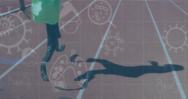 Анимация Ковид Икон Клетки Над Низкой Секцией Спортсмена Мужского Пола — стоковое видео