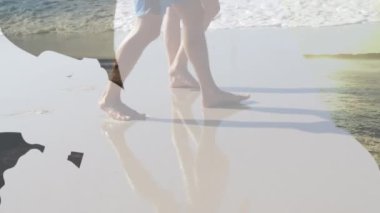 Kafkasyalı bir çiftin harita üzerinde deniz kıyısında yürüdüğü animasyon. Seyahat, tatil ve boş zaman konsepti dijital olarak oluşturulmuş video.