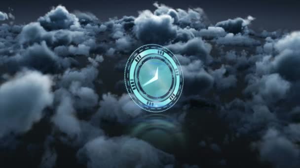 Animação Bloqueio Seguro Rotativo Com Ponteiro Relógio Sobre Nuvens Comunicação — Vídeo de Stock