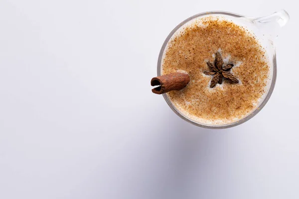 Imagen Vaso Leche Navidad Con Palo Canela Estrella Anís Espacio — Foto de Stock