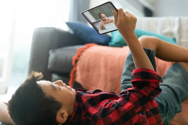 Smiling Asian Boy Using Tablet Video Call Smiling High School — Stock Photo, Image