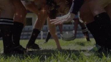 Stadyumdaki çeşitli ragbi oyuncularının yıldızlarla olan bağlantılarının animasyonu. Dijital olarak oluşturulmuş küresel bağlantılar, spor ve dijital arayüz kavramı.