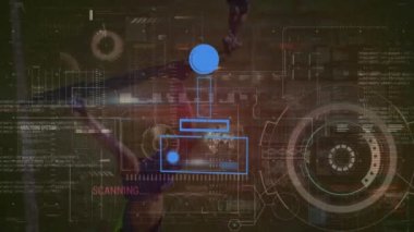 Oyuncuların yerde takla atması üzerine bilgi arayüzü olan mavi oyun kontrolörünün animasyonu. Dijital bileşik, çoklu pozlama, rapor, finans, spor, atlet ve teknoloji konsepti.