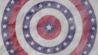 Beyaz arka planda Amerikan bayrağı olan dairelerin animasyonu. Vatanseverlik ve siyaset konsepti dijital olarak oluşturulmuş video.