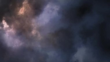 Gök gürültüsü ve kara bulutların üzerinde yüzen kırmızı parçacıkların animasyonu. Bilgisayar arayüzü ve iş teknolojisi kavramı