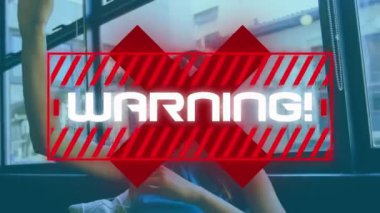 Leylak üzerindeki neon şebeke üzerinde metin seviyesinin yükselmesi. Küresel covid salgını ve veri işleme kavramı dijital olarak oluşturulmuş video.