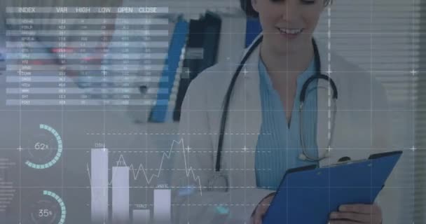 Κινούμενα Σχέδια Στατιστικής Και Επεξεργασίας Δεδομένων Σχέση Καυκάσια Γυναίκα Γιατρό — Αρχείο Βίντεο