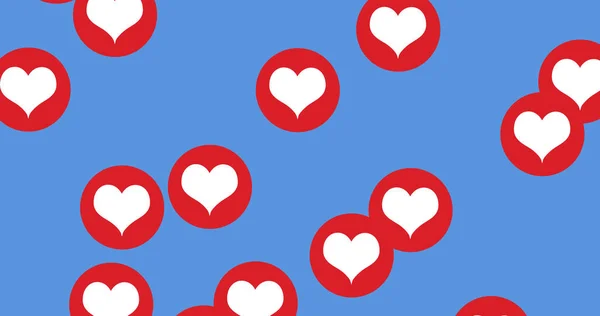 青い背景に浮かぶ複数のデジタル赤いハートの愛のアイコンのイメージ グローバルオンラインソーシャルメディアの概念デジタル生成された画像 — ストック写真