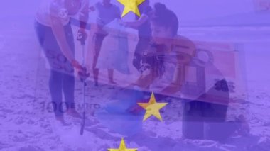 eu bayrağı animasyonu ve çeşitli gönüllülerin plajı temizlemesi üzerine banknotlar. Küresel vatanseverlik ve dijital arayüz kavramı dijital olarak oluşturulmuş video.