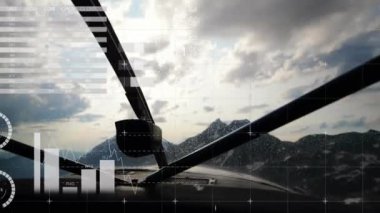 Arazi ve düzlem üzerinde veri işleme animasyonu. Küresel iş ve dijital arayüz kavramı dijital olarak oluşturulmuş video.