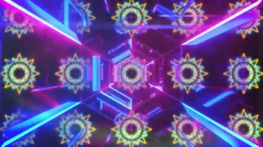 Turuncu kaleydoskopik şekillerin üzerine düşen şekillerin animasyonu. Renk, enerji, şekiller ve hareket kavramı dijital video oluşturuldu.