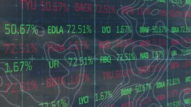 Hareket eden şekiller üzerinde veri işleme animasyonu. küresel iş ve dijital arayüz kavramı dijital olarak oluşturulmuş video.