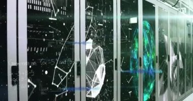 Sunucu odasında veri işleme animasyonu. küresel iş ve dijital arayüz kavramı dijital olarak oluşturulmuş video.
