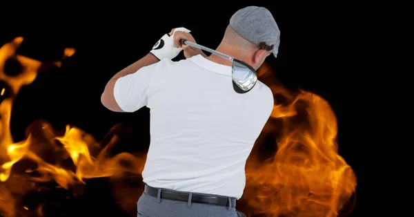 Composição Jogador Golfe Masculino Sobre Chamas Fundo Preto Conceito Desporto — Fotografia de Stock
