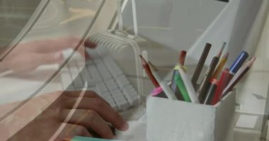 Havaalanındaki beyaz iş adamının üzerinde bilgisayar kullanan ellerin animasyonu. Küresel iş ve dijital arayüz kavramı dijital olarak oluşturulmuş video.