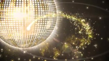 Karanlık arka planda parlayan disko topunun animasyonu. Küresel müzik ve eğlence konsepti dijital oluşturulmuş video.
