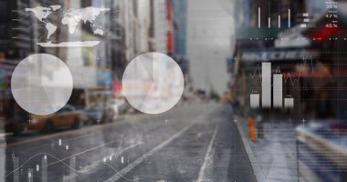 Sokakta yürüyen insanların hızlandırılmış istatistiksel veri işleme görüntüsü. Bilgisayar arayüzü ve iş teknolojisi kavramı