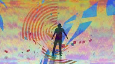 Daireler çizerek dans eden insan siluetinin animasyonu. Parlak, canlı çizgiler, kusursuz bir döngü içinde hipnotik hareketlerle titreşiyor. Tekrarlama soyut ve renk kavramı dijital olarak oluşturuldu.
