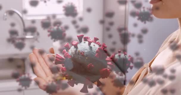Анимация Плавающих Макро Клеток Ковид Над Белой Женщиной Принимающей Таблетки — стоковое видео