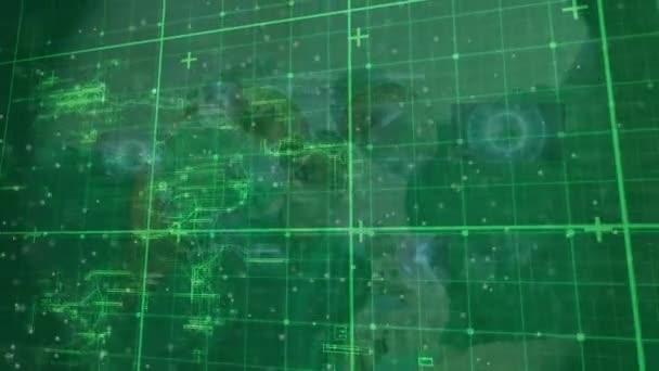 緑のグリッド上のデジタルデータ処理のアニメーション グローバルデータ処理コンセプトデジタル生成ビデオ — ストック動画