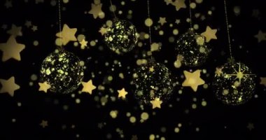 Altın yılbaşı animasyonları takılar siyah arka planda sallanan ve yüzen altın yıldızlar. Noel, kış, şenlik, gelenek ve dijital olarak üretilen video konsepti.