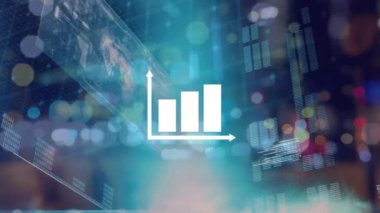 Odak ışıkları dışında istatistik ve veri işleme animasyonları. Küresel veri işleme ve bağlantılar konsepti dijital olarak oluşturulmuş video.