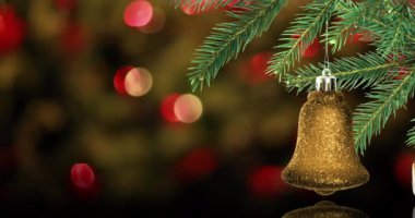 Noel çanı üzerindeki ışıkların animasyonu. Noel, kutlama ve dijital arayüz kavramı dijital olarak oluşturulmuş video.