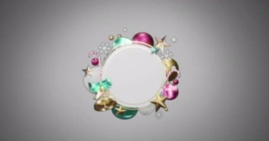 Gri arkaplandaki boş beyaz dairesel tabelanın etrafındaki Noel süslerinin animasyonu. Noel, kış, şenlik, gelenek ve dijital olarak üretilen video konsepti.