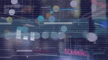 Odak ışıkları dışında istatistik ve veri işleme animasyonları. Küresel veri işleme ve bağlantılar konsepti dijital olarak oluşturulmuş video.