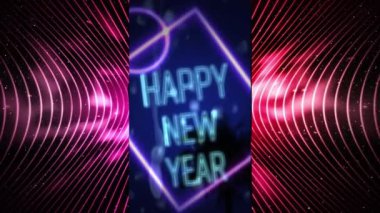 Yeni yıl metninde şekillerin animasyonu. Noel, kutlama ve dijital arayüz kavramı dijital olarak oluşturulmuş video.