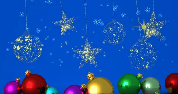 Animação Estrelas Natal Ouro Bugigangas Sobre Flocos Neve Decorações Fundo — Vídeo de Stock
